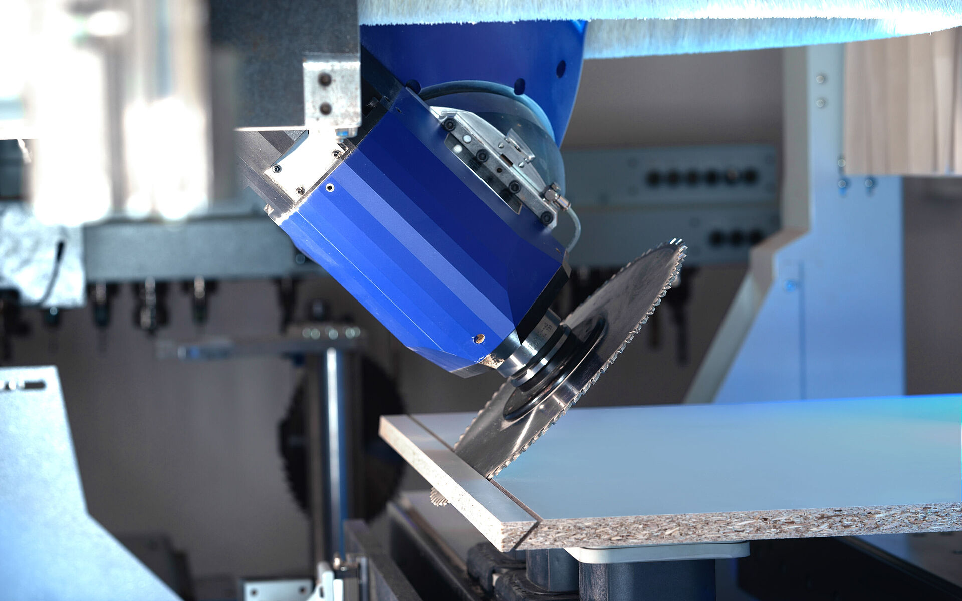 Leitz Kreissägeblatt Katana auf CNC-Maschine